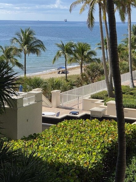 Photo - 3200 N Ocean Blvd Apartment