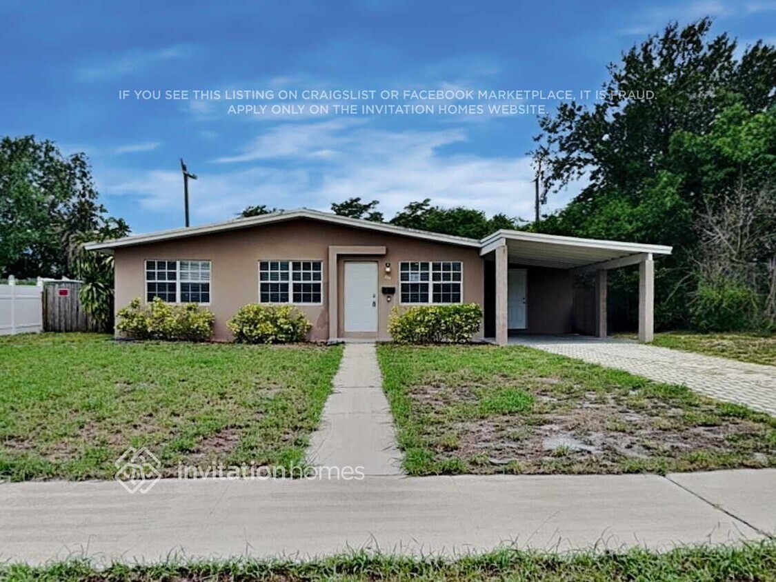 Primary Photo - 854 W Jasmine Dr