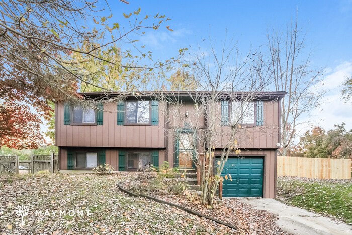 Primary Photo - 3687 Charter Oak