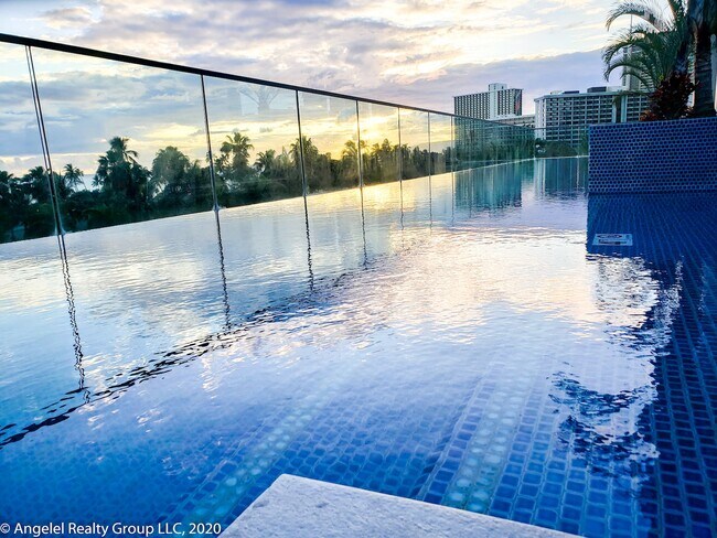 Foto del edificio - 223 Saratoga Road, Unit 1216