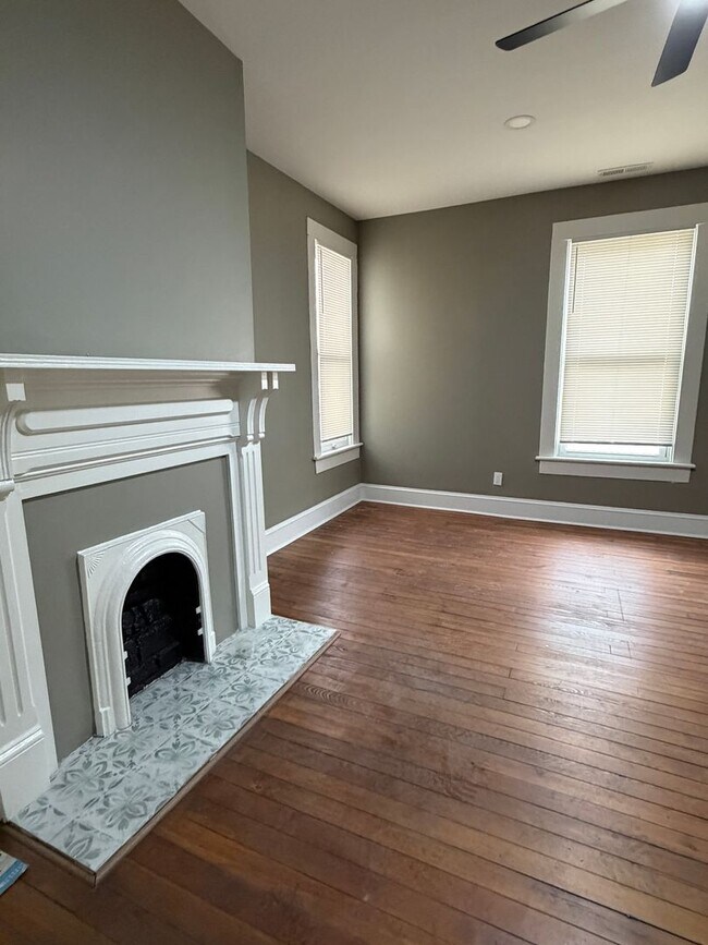 Foto del edificio - 1108 N Main St