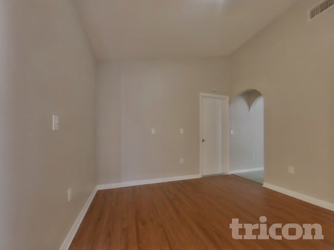 Building Photo - 228 Danville Dr