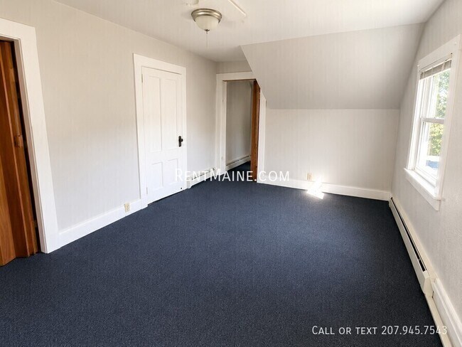 Building Photo - 35 Bosworth St
