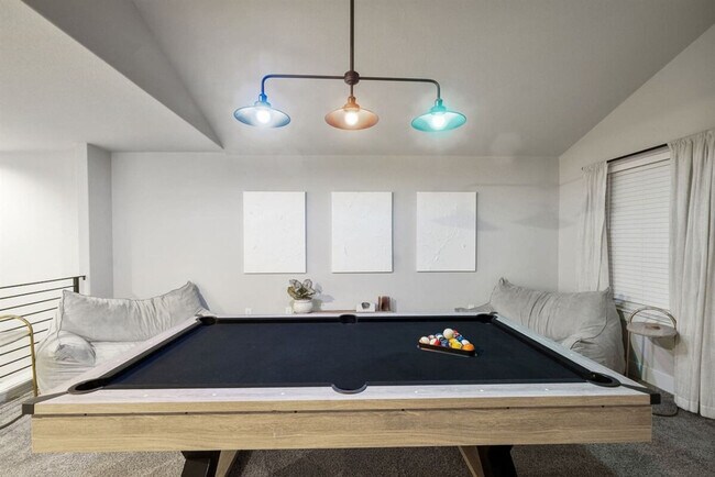 Building Photo - 11102 1/2 Charger Way-ID1363554P