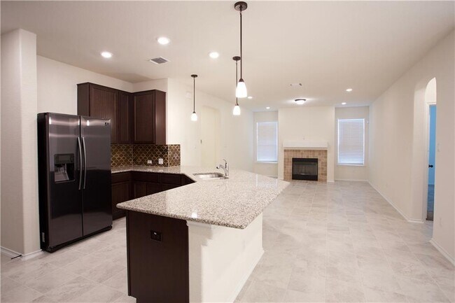 Building Photo - 256 Sage Derby Dr