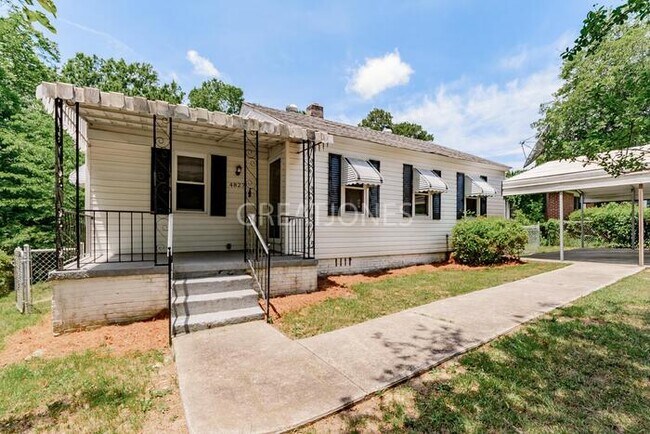 Building Photo - 4827 Linden St