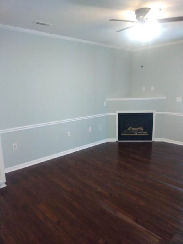 Building Photo - 9772 Leyland Dr