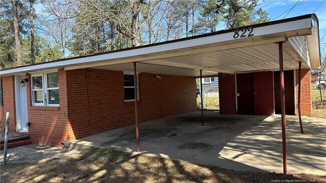 Building Photo - 822 Ridge Rd