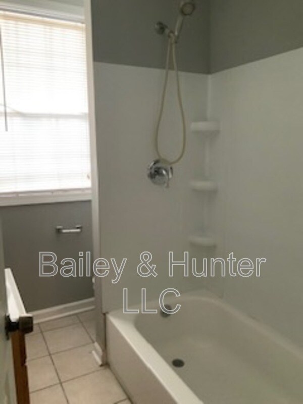 Foto del edificio - 486 E Ontario Ave SW