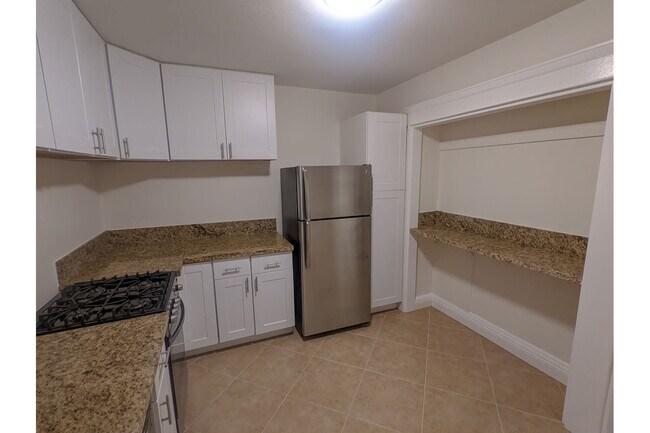 Foto del edificio - 323 6th St