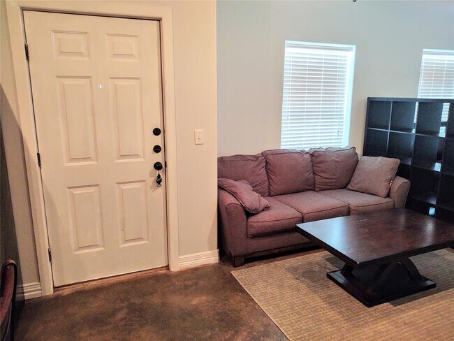 Foto del edificio - 2505 W Hickory St