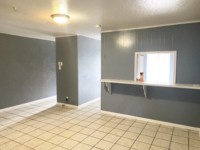 Foto del edificio - 1030 S 18th St