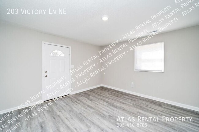 Foto del edificio - 203 Victory Ln NE