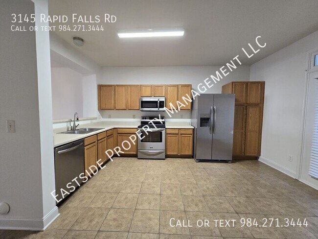 Foto del edificio - 3145 Rapid Falls Rd