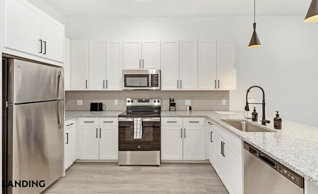 Foto del edificio - 650 E Sycamore St