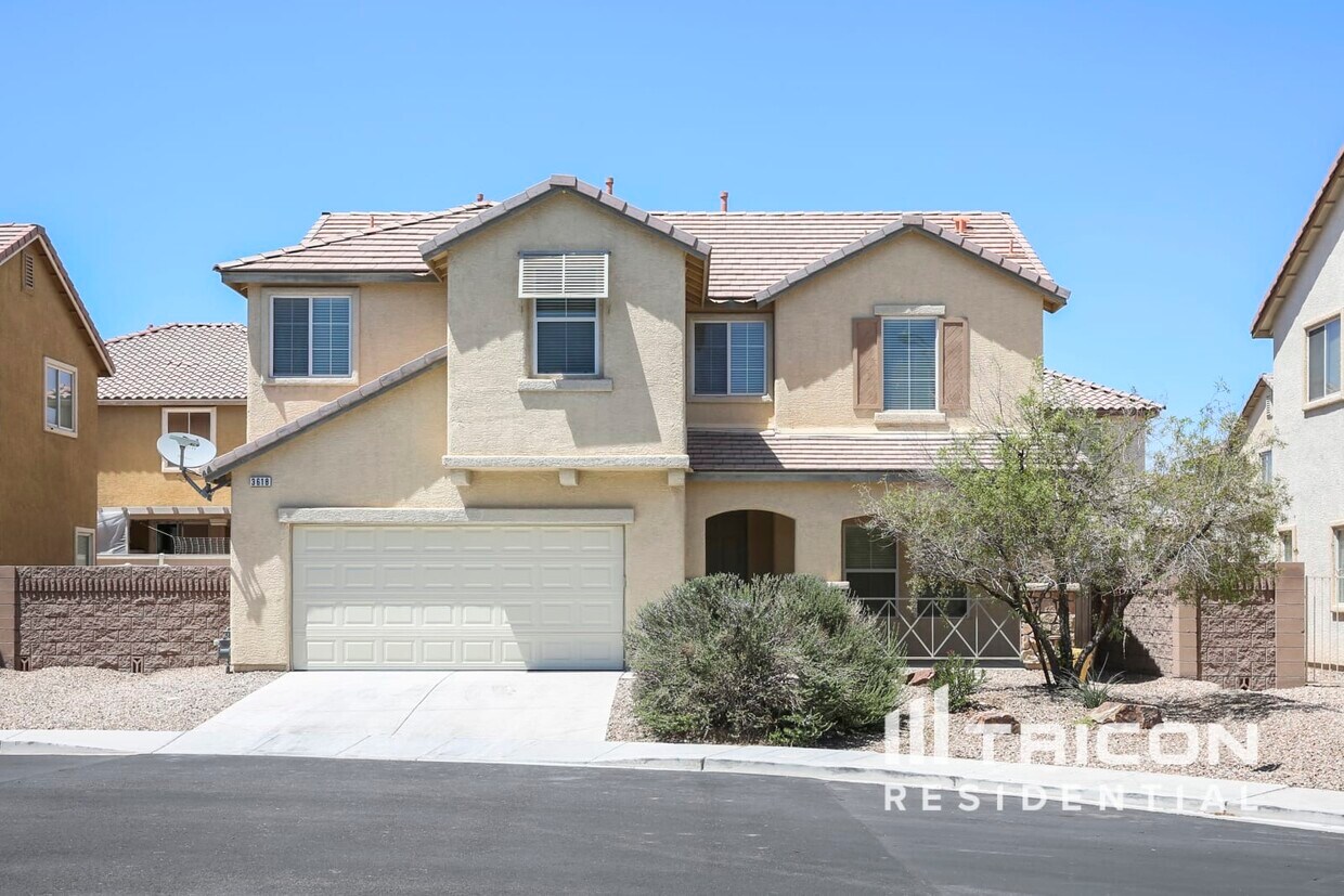 Primary Photo - 3618 Calendula Canyon Court North Las Vega...