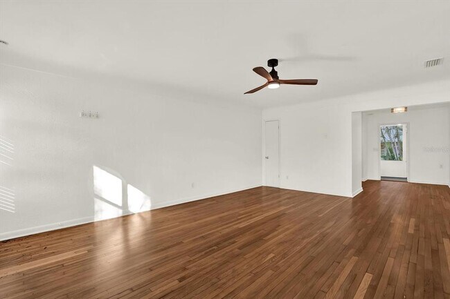 Foto del edificio - 109 12th Ave N