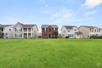 Building Photo - 1011 Grassy View Dr