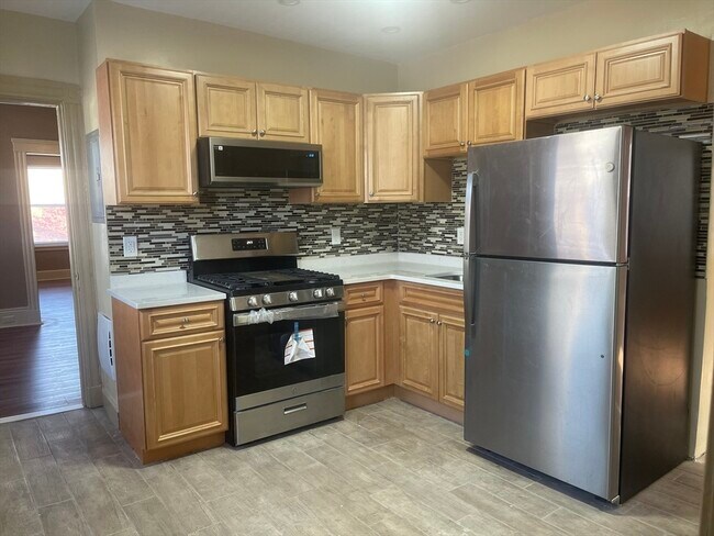 Foto del edificio - 1002 River St