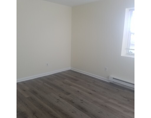 Building Photo - 55 Elmwood Park
