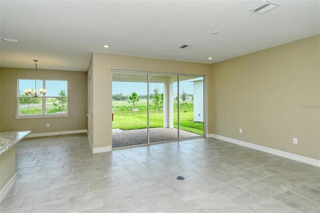 Building Photo - 16083 Poplar Hl Ln