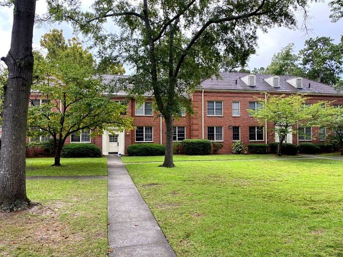 Primary Photo - Heathwood / Shandon 1 bedroom condo just o...