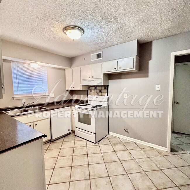 Foto del edificio - Charming Home off of Hwy 269 and Hwy 385 -...