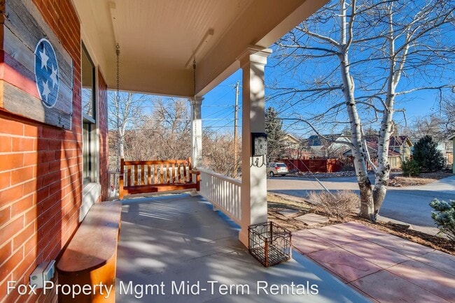 Building Photo - 4 br, 3.5 bath House - 2621 5th St