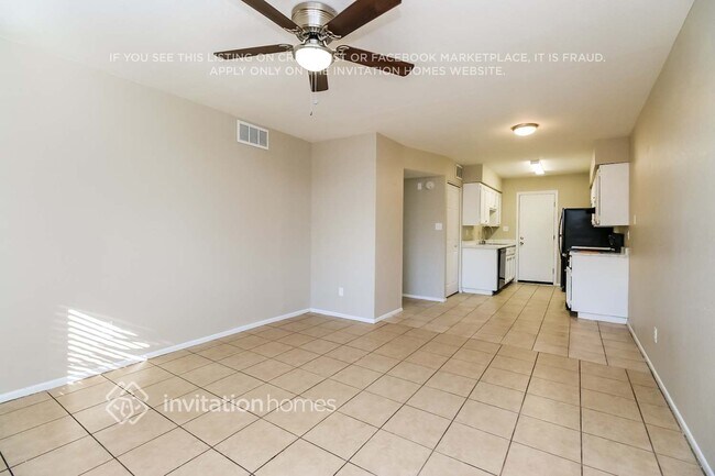 Foto del edificio - 535 S Udall