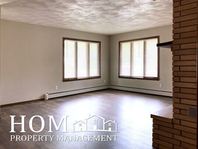 Foto del edificio - 516 3rd St NE