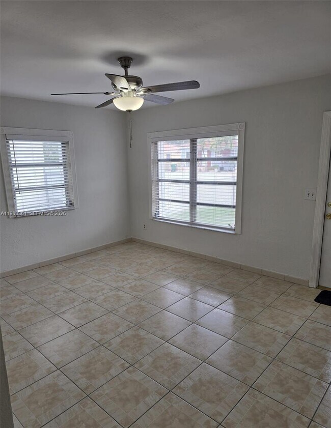 Foto del edificio - 2787 SW 34th Ct