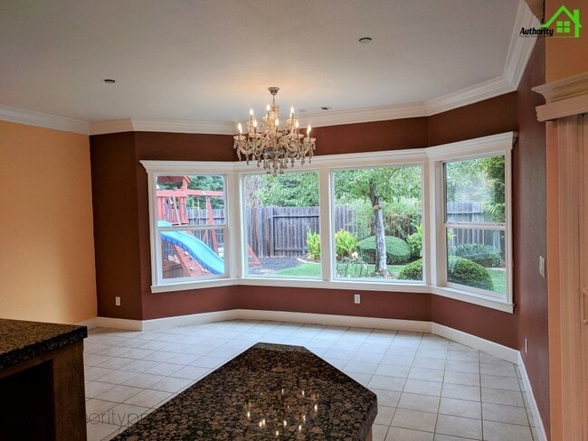 Building Photo - 3242 Atletas Way