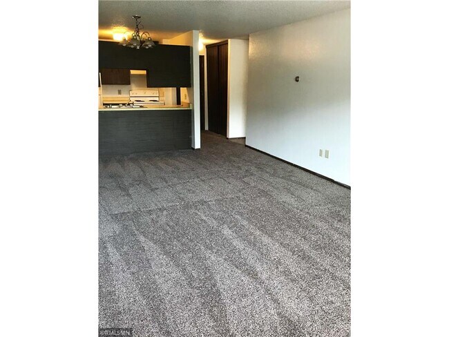 Building Photo - 415-417 S Wasson Ln