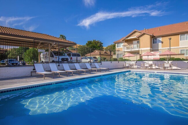 Foto del edificio - Woodland Hills