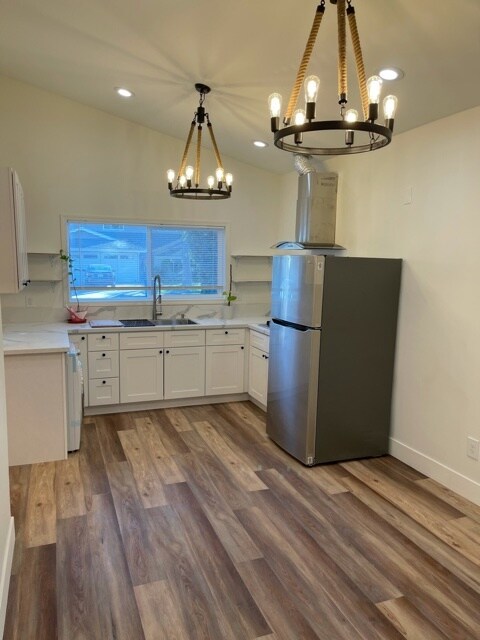 Foto del edificio - 13353 Killion St
