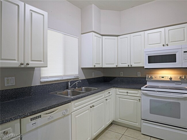 Building Photo - 4172 Castilla Circle