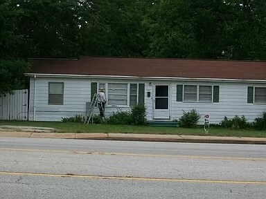 Primary Photo - 651 Chesnee Hwy