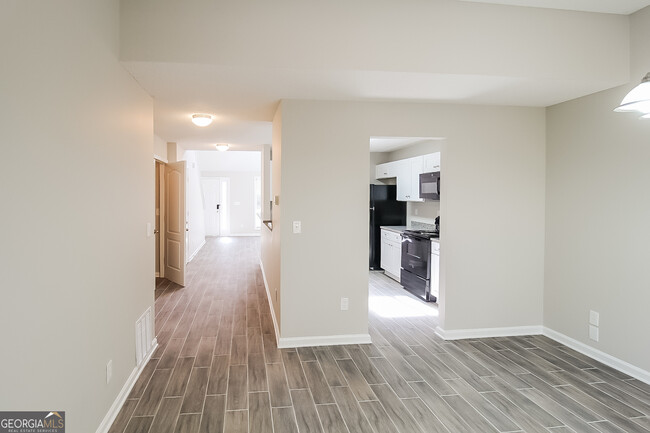 Foto del edificio - 5224 Walnut Ct
