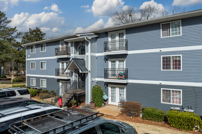 Building Photo - Spring Chase Apartments