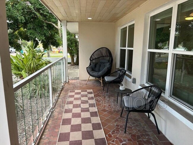 Foto del edificio - 1406 S Keene Rd