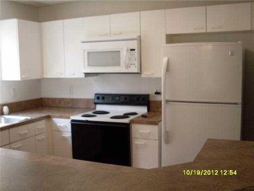 Building Photo - 141 Heatherwood Dr