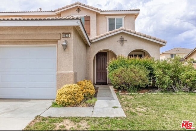 Building Photo - 8823 Mora Ct