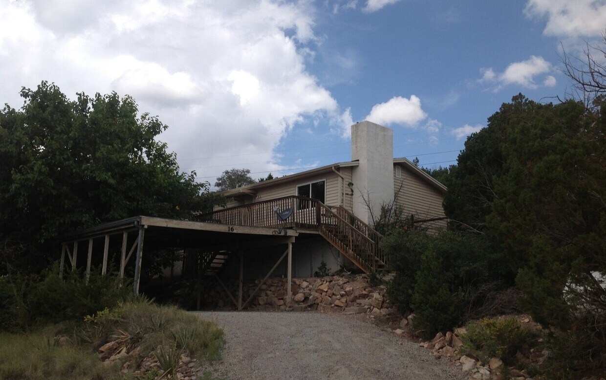 16 Geer Rd, Sandia Park, NM 87047 House Rental in Sandia Park, NM