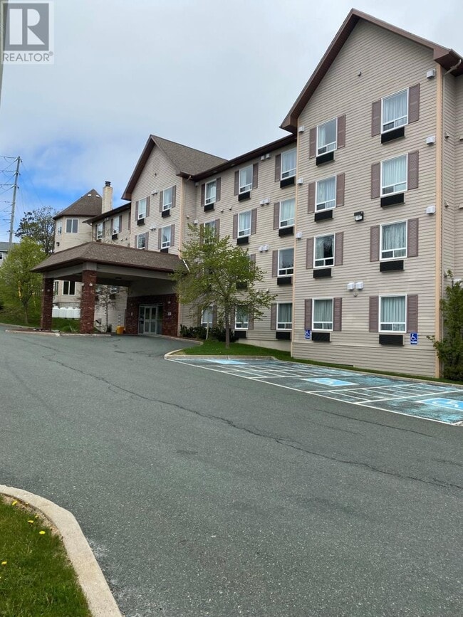 Building Photo - 175 Higgins Line