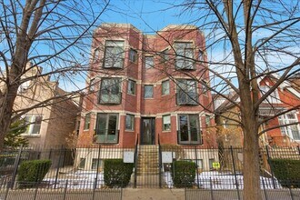 Building Photo - 2038 W Iowa St