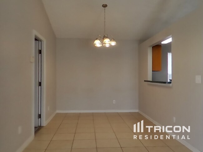 Foto del edificio - 4228 Jillian Dr