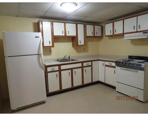 Building Photo - 1 bedroom in Dartmouth MA 02747