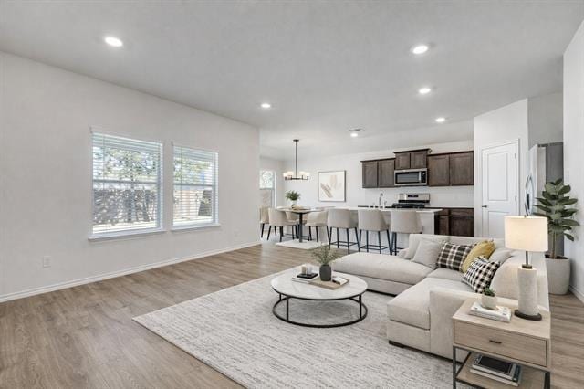 Foto del edificio - 509 Regiment Rd