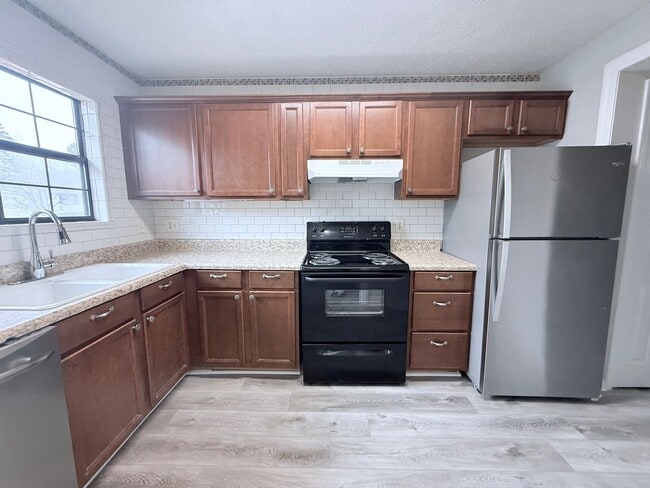 Photo - 2 Bedroom/2.5 bath near Lake Lanier Townhome