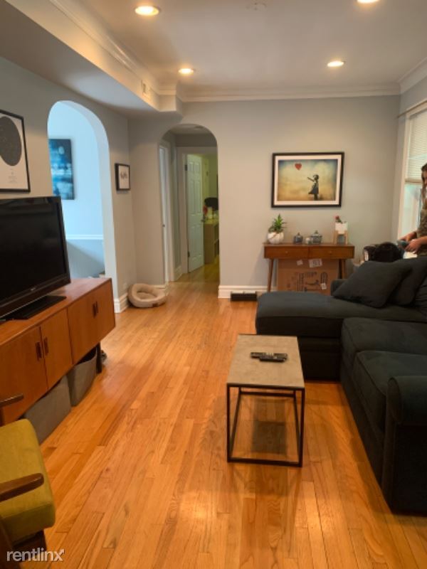 Building Photo - 2303 W Winona St